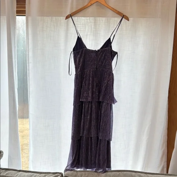Elegant Purple Tiered Dress - Picture 4 of 5